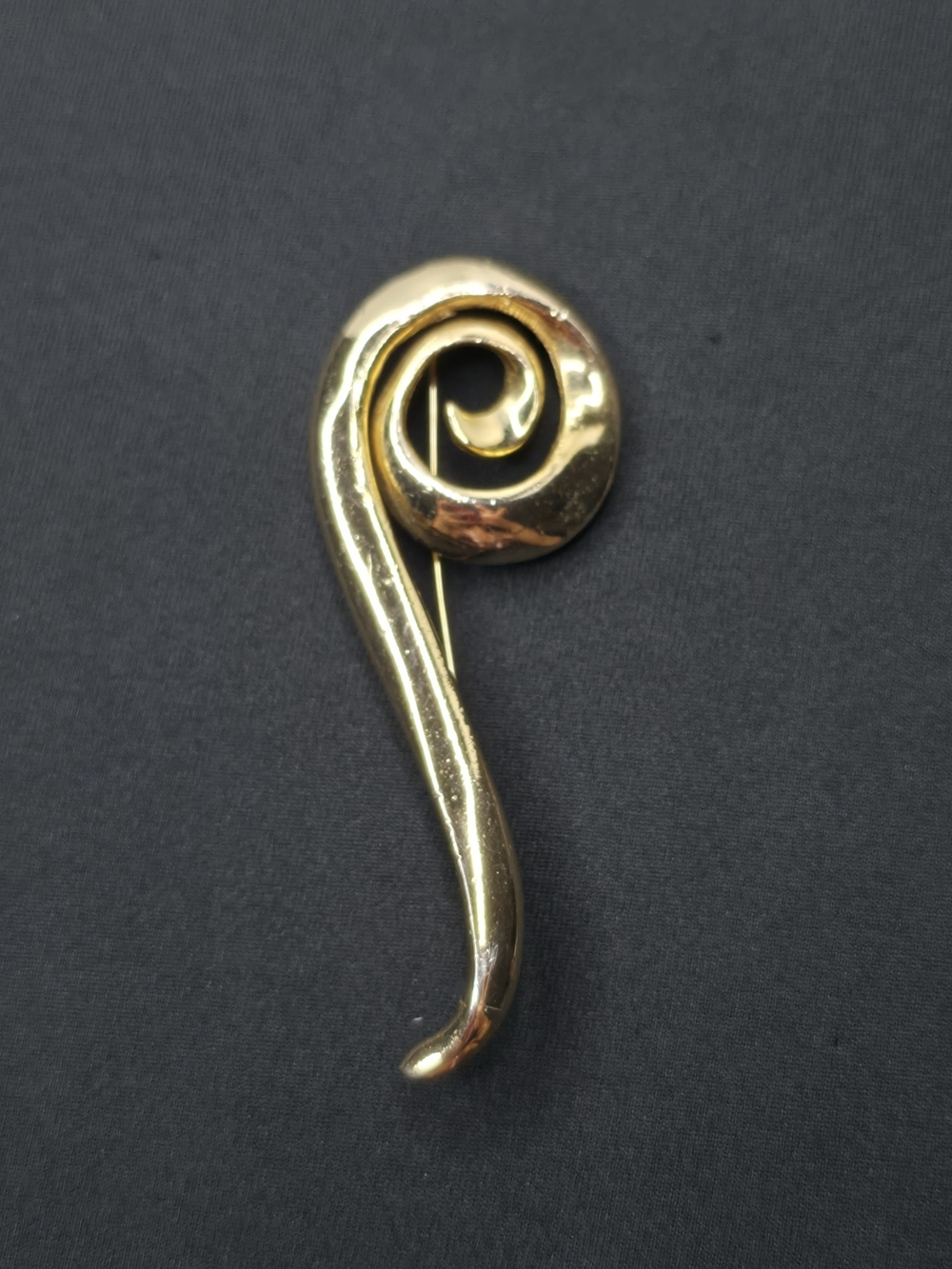 Vintage 80s Gold Swirl Brooch Pin Modernist 3" - Picture 2 of 5